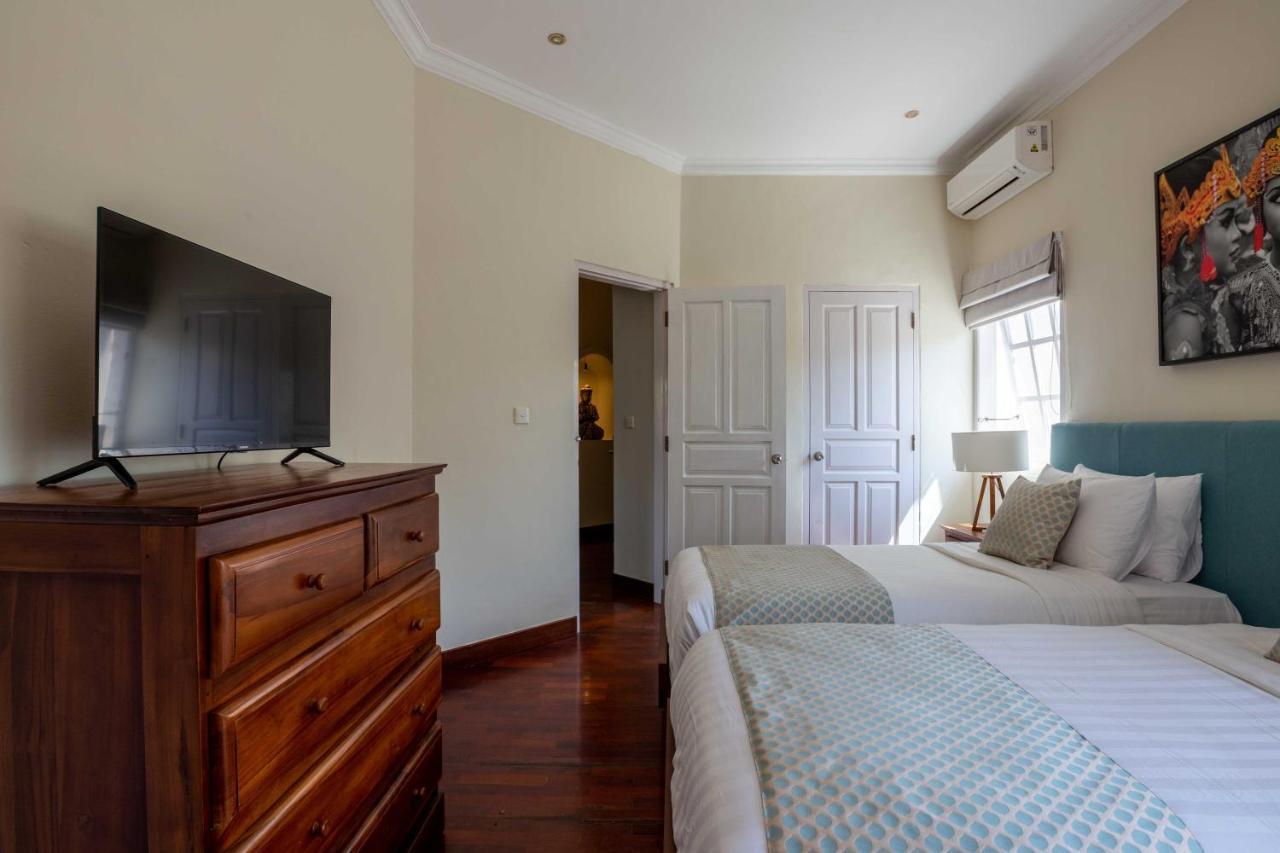 Palm A Paradise For Families And Friends In Villa Sanur (Bali)
